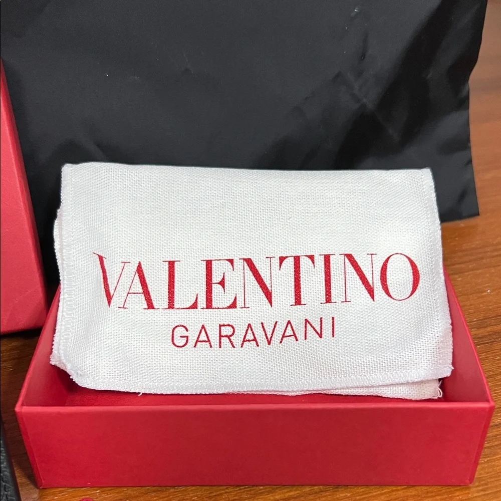 Valentino Garavani Black Wallet with Gold Studs - Picture 3 of 6